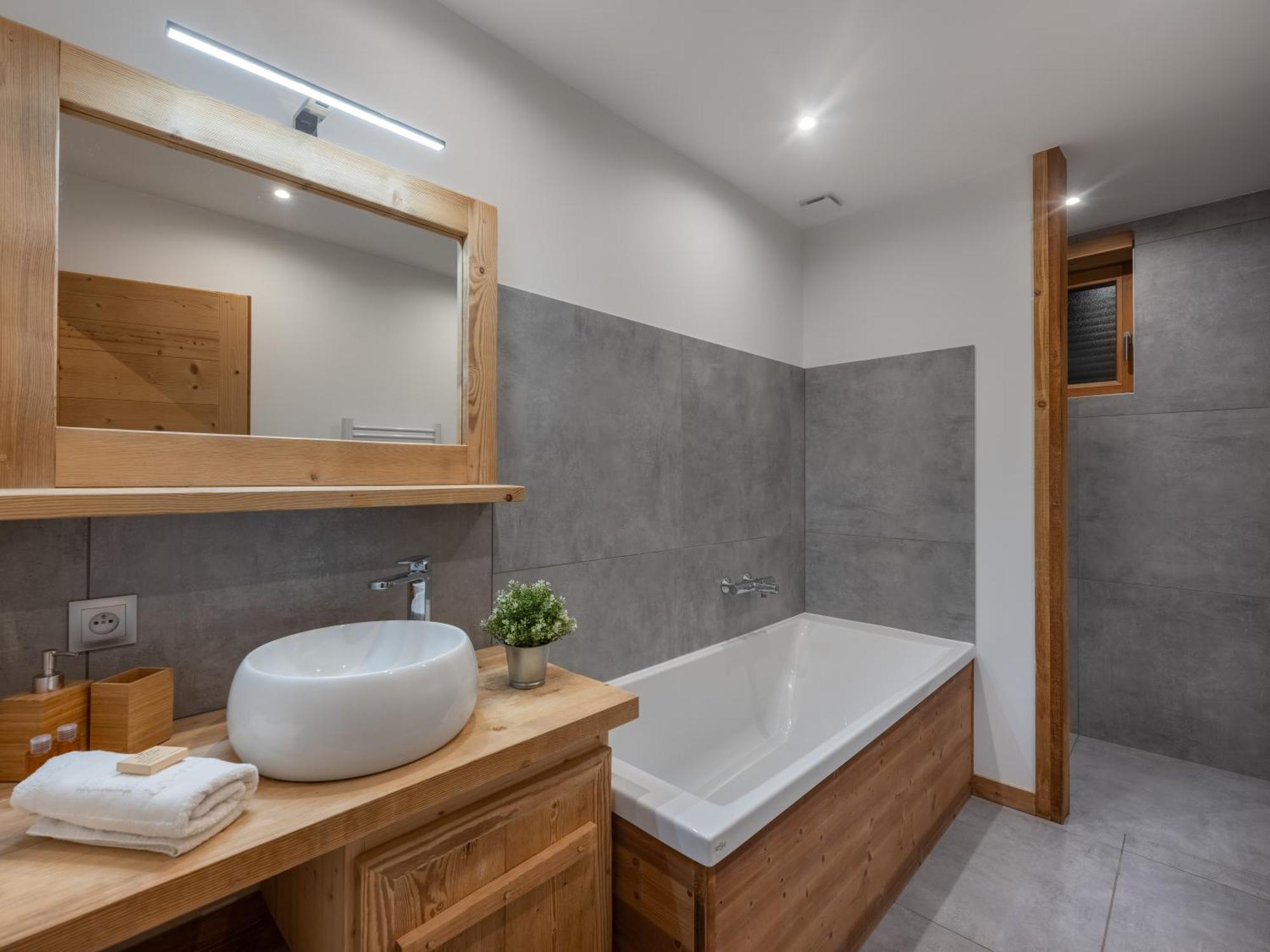 Chalet 1100 - Bo Immobilier Chatel - A Mi-Chemin Du Centre Et Du Linga - Jacuzzi Sauna Et Cheminee Zewnętrze zdjęcie